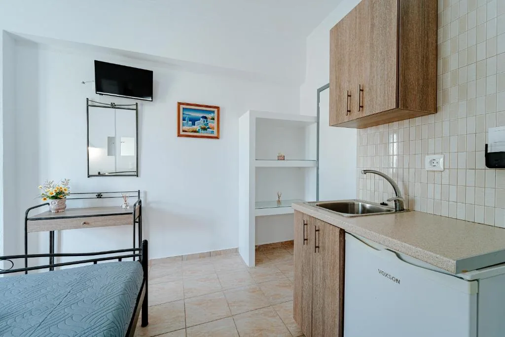 Studio von Marousi Rooms mit Küchenzeile